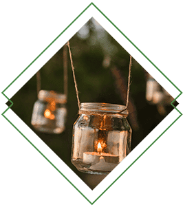 Romantic, Country-Themed Lightning Decorations For Weddings And Events